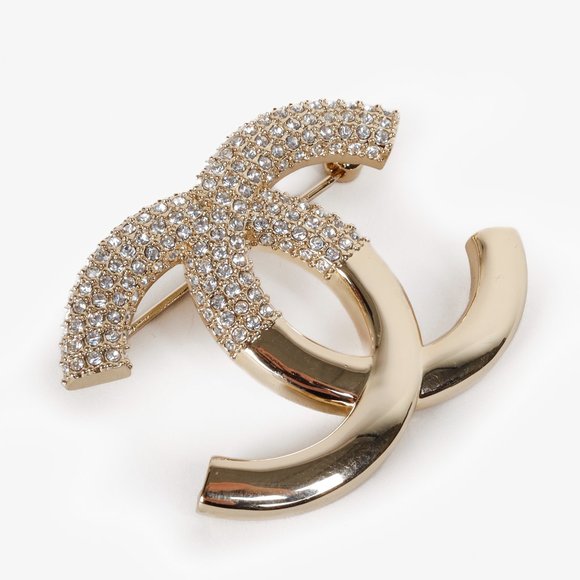 Chanel 2023 CC Champagne Gold Crystal Brooch - Picture 1 of 6